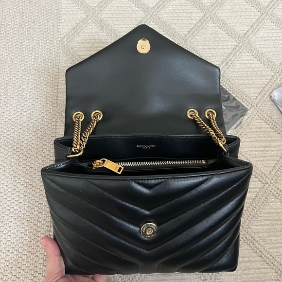 SAINT LAURENT Matelasse Calfskin LouLou Chain Small Crossbody Bag - Picture 3 of 16